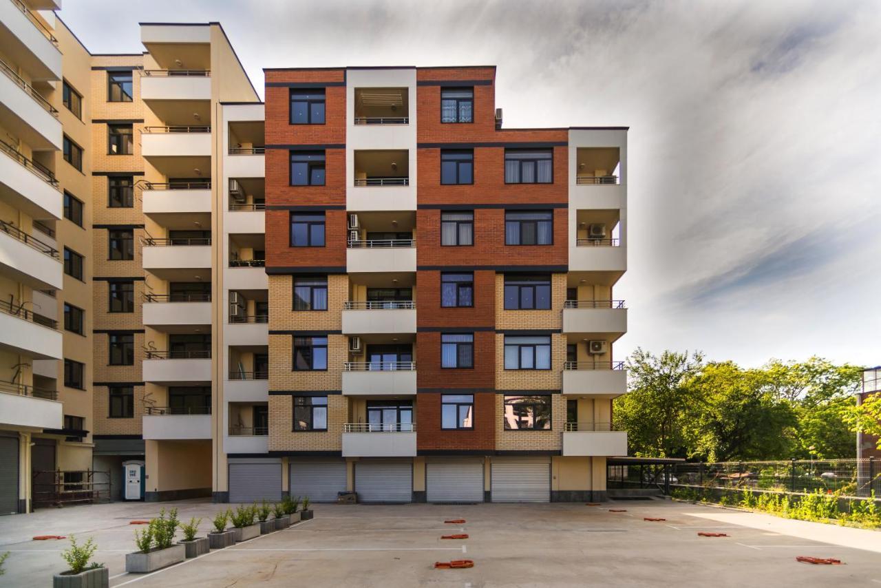 Alma Apartment - Stylish 1Bd Flat With Balcony By Flat Mаnager Plovdiv Exteriör bild